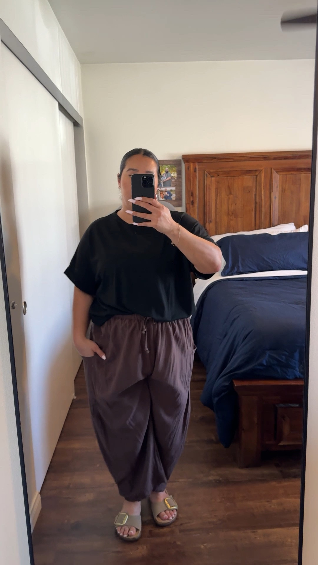 What I’m wearing to my kids open house and the weather is hot here in Los Angeles.

Shirt- large/ runs big / super lightweight 
Linen pants - XL/ oversized fit/ runs big / I would size down / tummy friendly 
Sandals -8.5/ tts 

Casual outfit 
Spring outfit 
Summer outfit 
Mom outfit 
Midsize fashion 
Midsize outfit 
Tummy friendly outfit 
Linen pants 
Curvy fashion 

#LTKmomlife #LTKootd #LTKMidsize

#LTKmomlife #LTKMidsize #LTKootd

#LTKMidsize #LTKootd #LTKmomlife