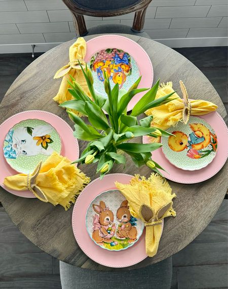 The cutest Easter table scape  

#LTKhome #LTKSeasonal #LTKfindsunder50