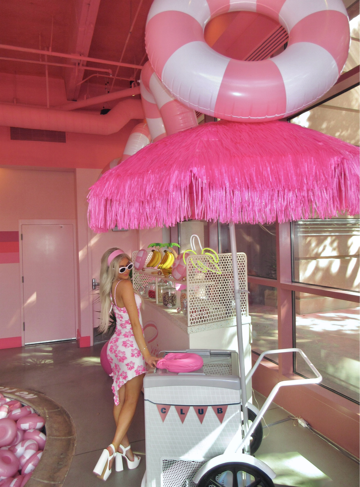 If it’s not pink I don’t want it

Dress size XS
Shoes size 6 (true to size)

#LTKStyleTip #LTKBeauty #LTKShoeCrush