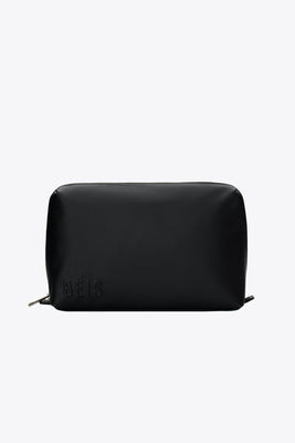 Béis The Medium Cosmetic Pouch in Black - The Medium Cosmetic Pouch in Black | Shop.app