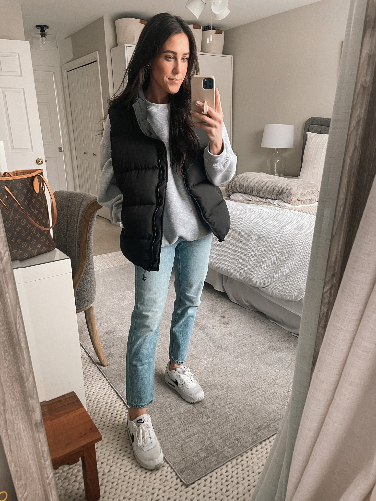 3.6.23
Amazon sweatshirt, Amazon puffer, Everlane jeans 

#LTKstyletip #LTKFind