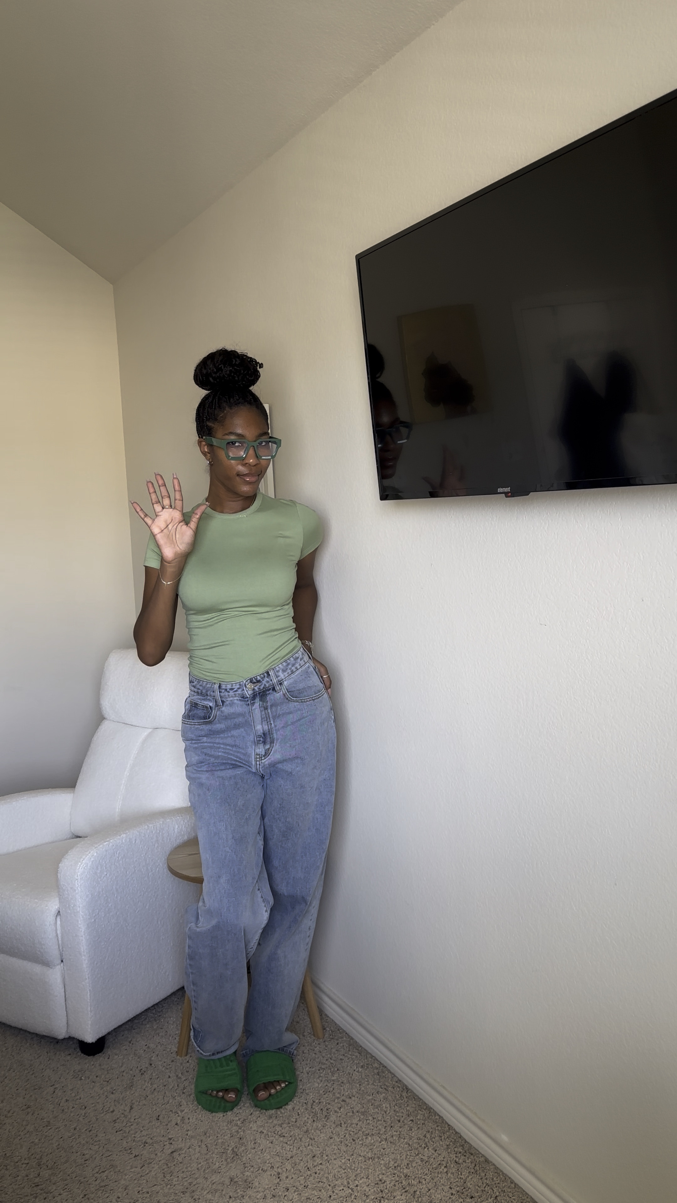 comfy basics make the best simple outfits 💚

#LTKStyleTip #LTKSaleAlert #LTKFindsUnder50