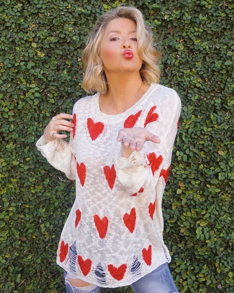 Heart Distressed Knit Sweater (Ivory) | Live Love Gameday®