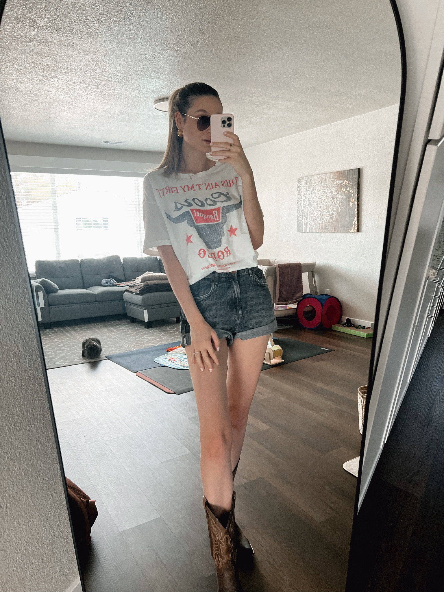 Outfit of the day. Im 5’11” wearing size medium top, size 27 shorts.

#LTKBeauty #LTKStyleTip #LTKSaleAlert