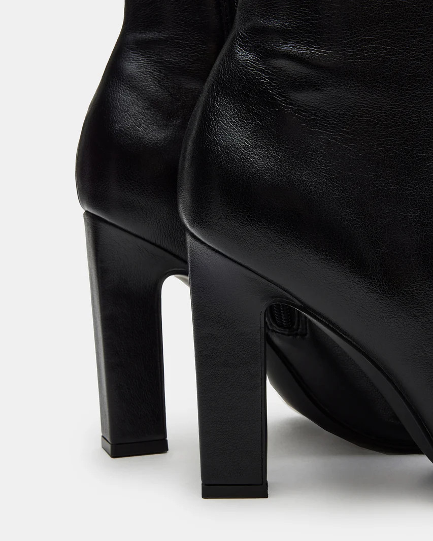 Aria Black | Steve Madden (US)