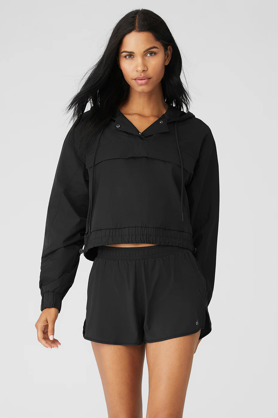 Cropped Headliner Shoulder Pad Hoodie - Black | Alo Yoga (US)