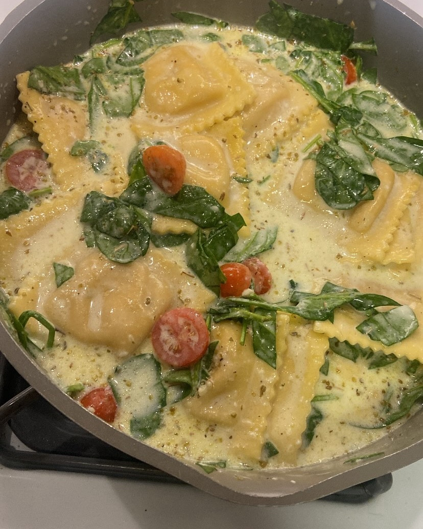 These lobster ravioli were so delicious, much better than I expected.  I got them at Aldi! 


#aldi #recipes




#LTKfoodie