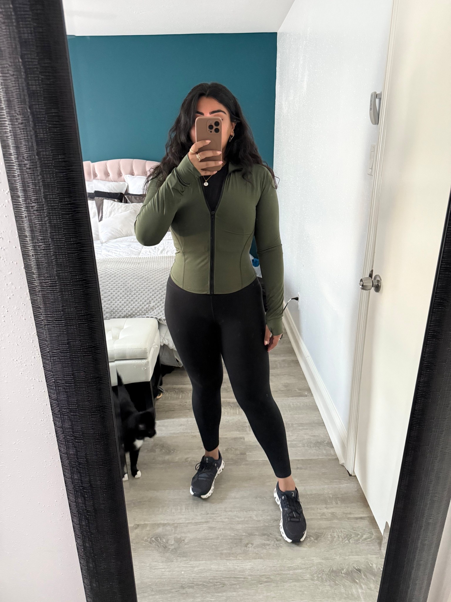 workout outfit inspo 

#LTKFindsUnder50 #LTKActive #LTKMidsize