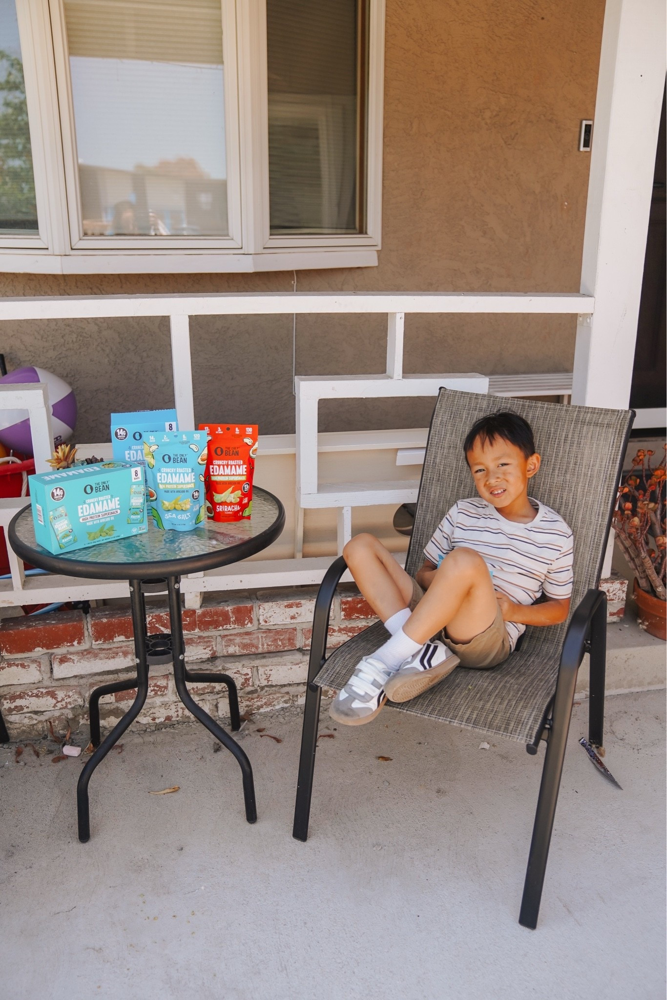 #ad #targetPartner One thing I'm always stocking up on for back-to-school season? Easy snacks. 🎒
I recently picked up @the_onlybean Crunchy Roasted Edamame during a Target run, and they've quickly become a staple in our lunchboxes and after-school snack rotation.

They're crunchy, plant-based, gluten-free, and have up to 14g of protein per serving. I love how easy they are to toss into lunchboxes or sports bags, and my kids love the flavor options.

If you're looking for a simple, kid-approved swap for traditional chips or crackers, you can find The Only Bean at @target. 💚

#TargetPartner #target #TheOnlyBean #BackToSchool
@the_onlybean @target

#LTKKids #LTKmomlife #LTKfoodie