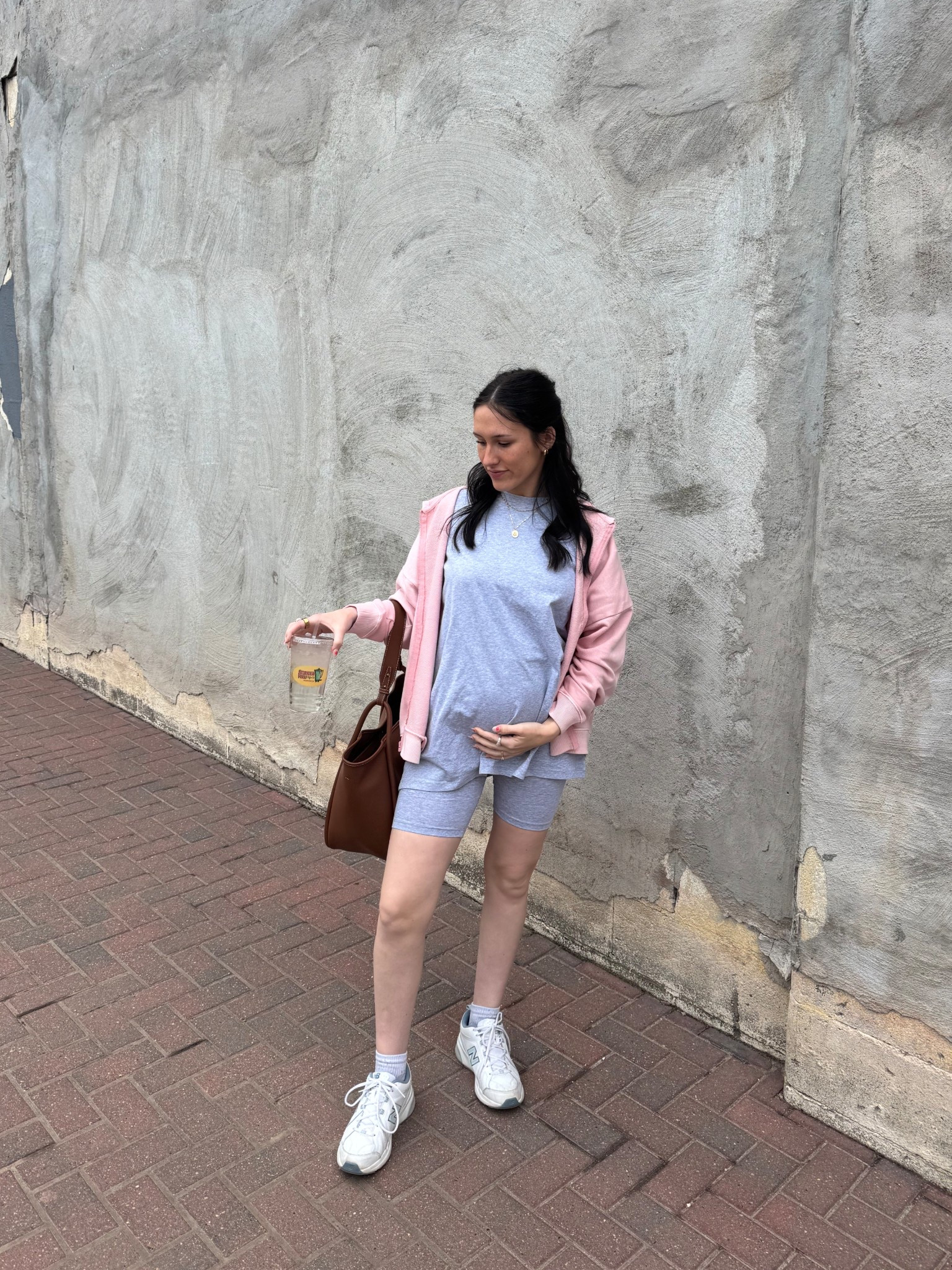 Small - grey set
Large - pink zip up
Bag - chocolate 

#LTKBump #LTKStyleTip