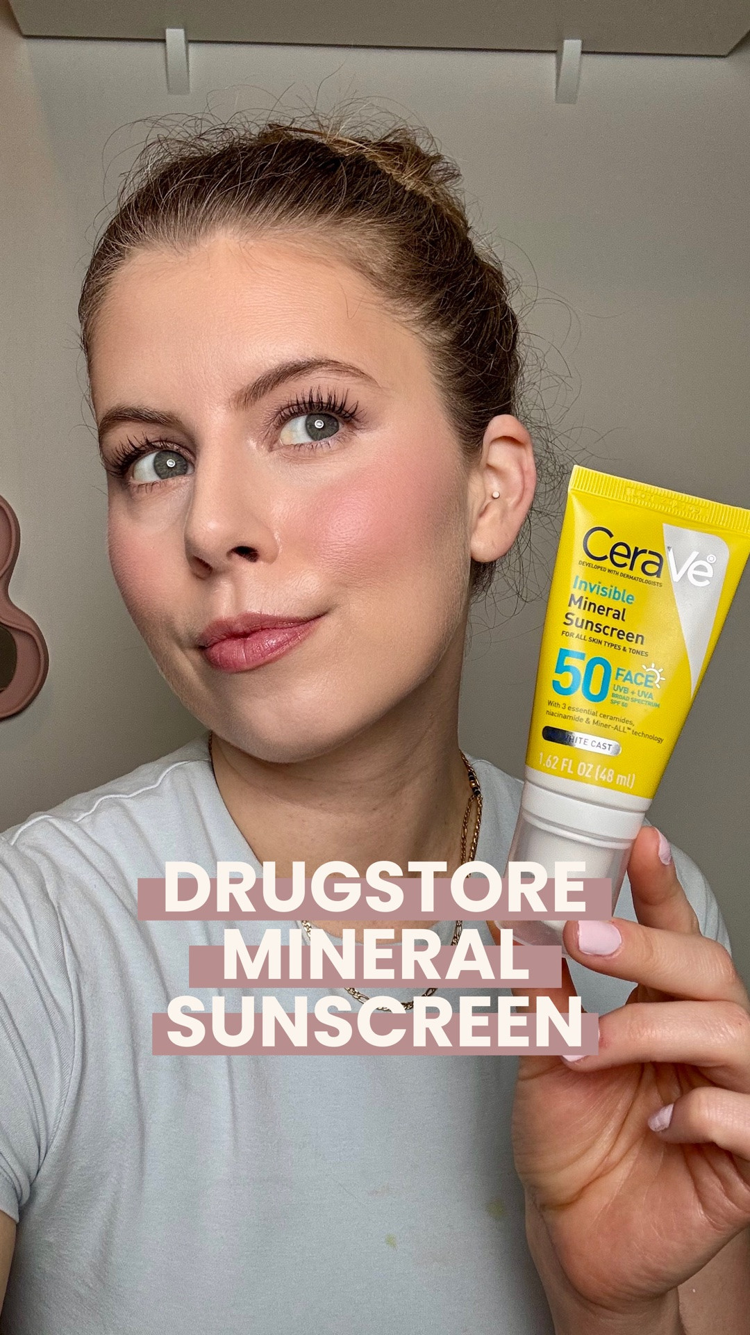 I feel like so many people are going to love this new mineral suncreen formula from Cerave! Yay!!!

 Product mentioned in video:
Cerave Invisible Mineral Sunscreen SPF 50