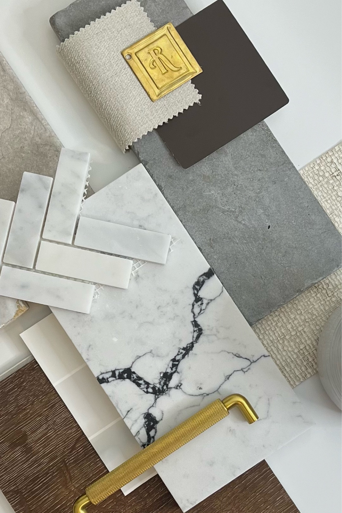 Rich, warm material palette for your home 🤎 

#LTKfamily #LTKhome #LTKMostLoved