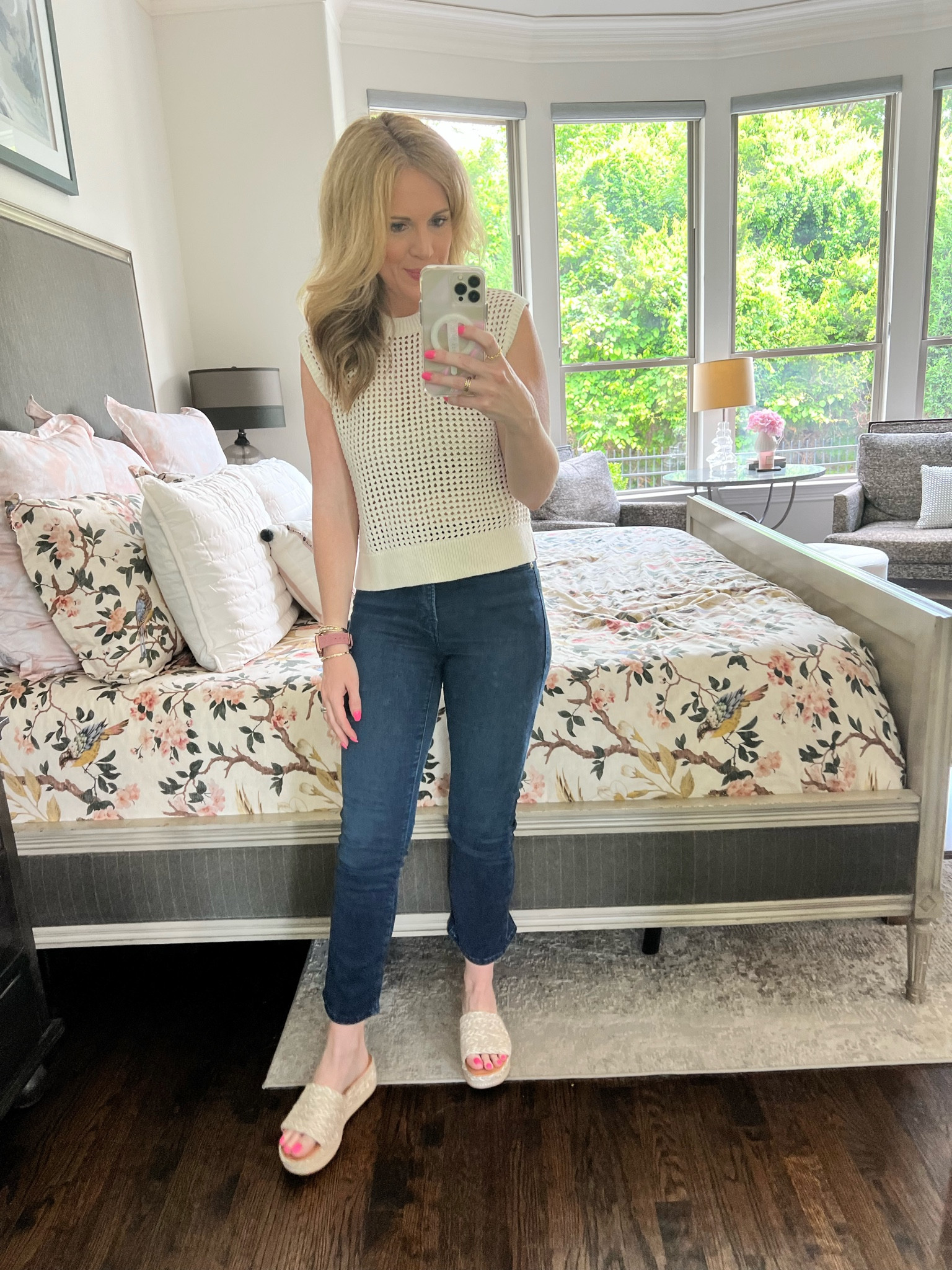 Casual spring look 
Casual summer look 
White sweater tank 
Abercrombie sweater tank 
Good American jeans 
Platform sandals 


#LTKfindsunder100 #LTKshoecrush #LTKfindsunder50