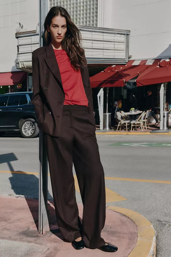 DOUBLE-BREASTED BLAZER WITH SHOULDER PADS | Zara UK