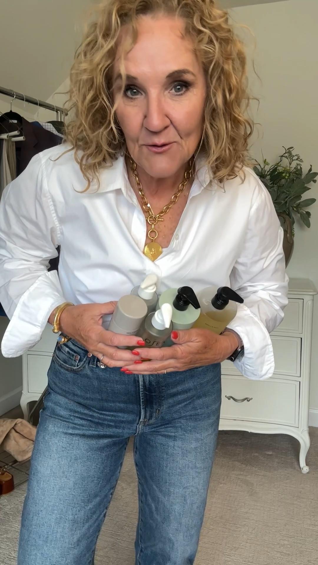 Nordstrom anniversary sale beauty must haves

They come in exclusive bundles that make them an incredible value 

I love the salt and Stone products, the Osea products and the Elemis products. The cleansing balm that’s on the sale is a jumbo size!

I’m wearing a quince button-down size medium 
A pair of Pistola Charlie jeans. Also available on the sale in a lighter wash. I wear a size 29.

#LTKSaleAlert #LTKOver40 #LTKBeauty