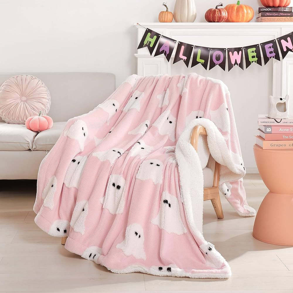 Smoofy Throw Blanket Halloween Blanket with White Ghost Pink Throw Blankets for Bed and Couch Sof... | Amazon (US)