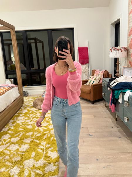 - THE BEST BODYSUIT!!!!! Fits so perfect, feels like butter, and comes in soooo many colors!!! (The entire brand is 10/10)
- cozy cardigan (4 color options, under $20!) 
- best. jeans. ever. 