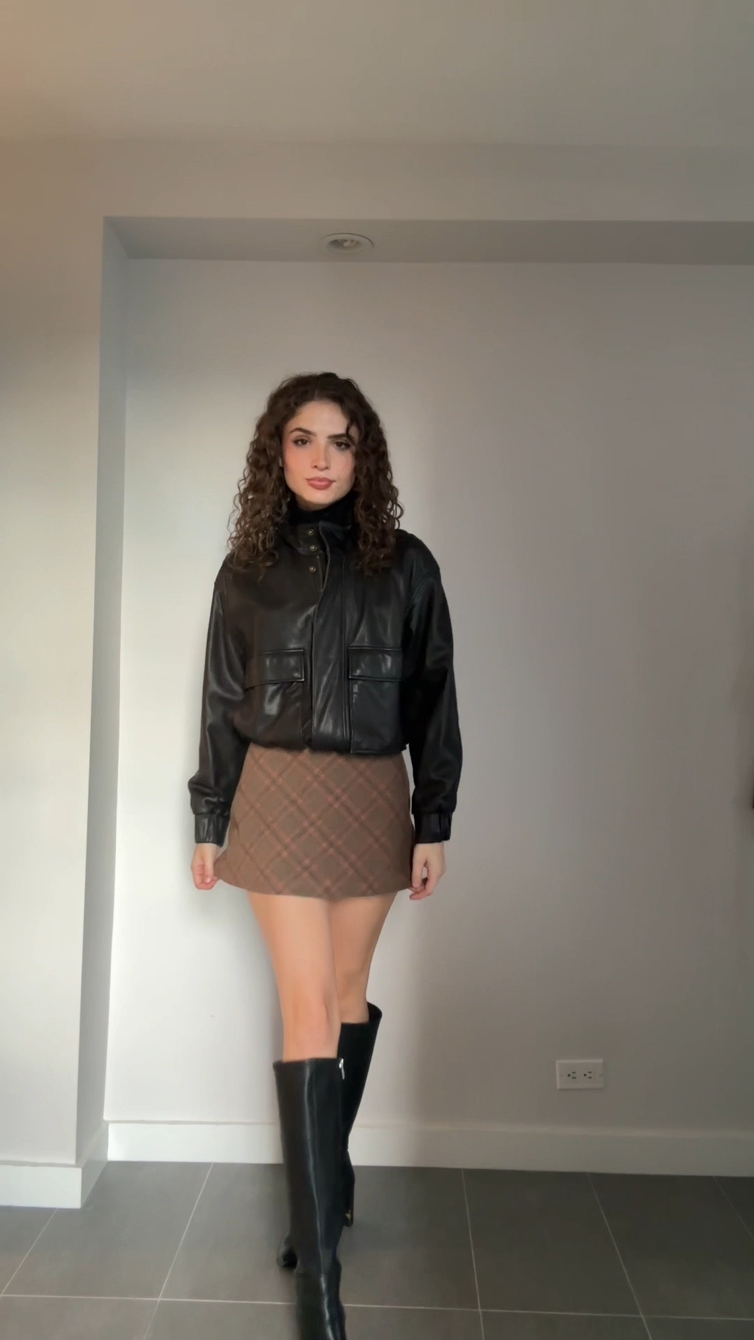 mini skirts for fall!! 

#LTKStyleTip #LTKVideo #LTKSeasonal