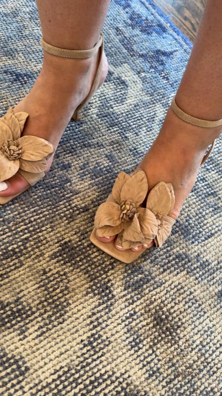 Possibly the most gorgeous shoes I’ve ever seen… and comfy too!


#LTKshoecrush #LTKwedding #LTKover40