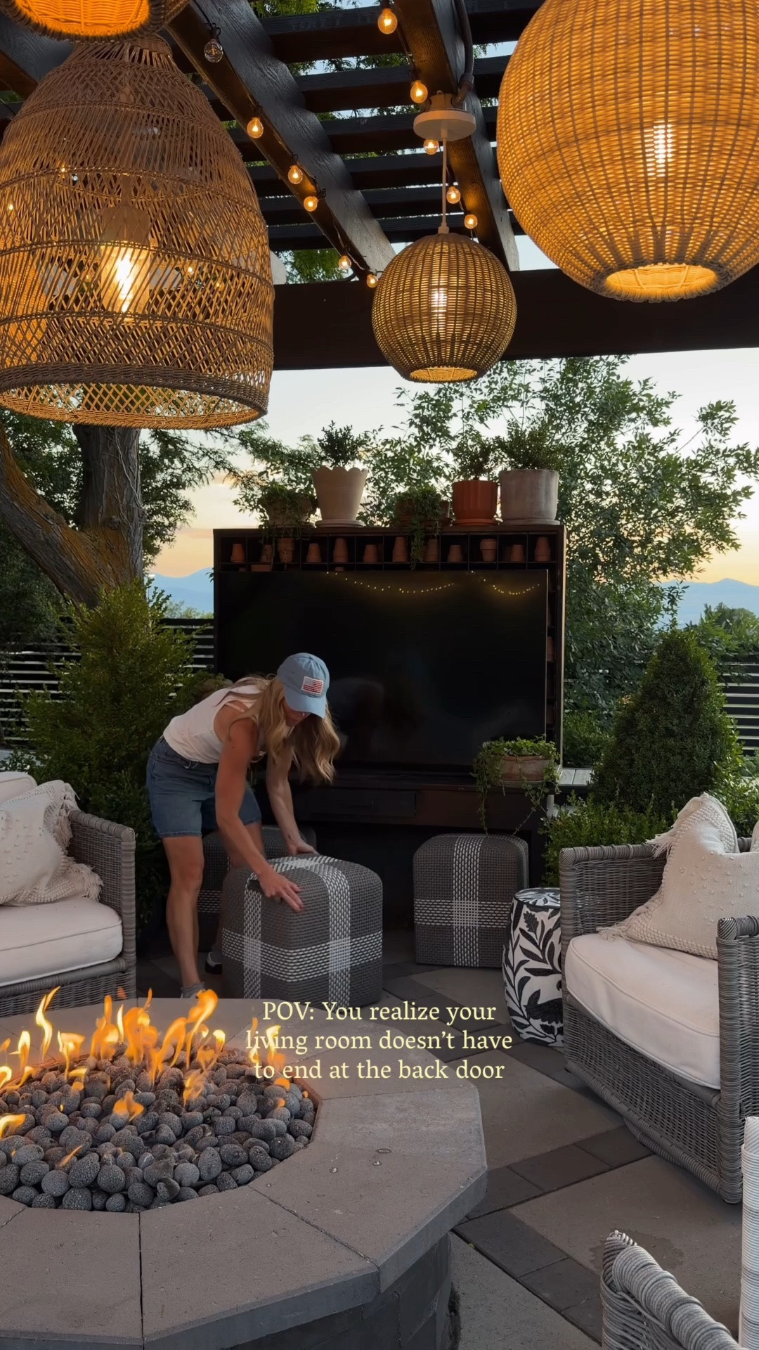 Extend your living space to the outdoors!
#AD #wayfairpartner  #wishyouwerehere  #outdoor #Wayfair @Wayfair