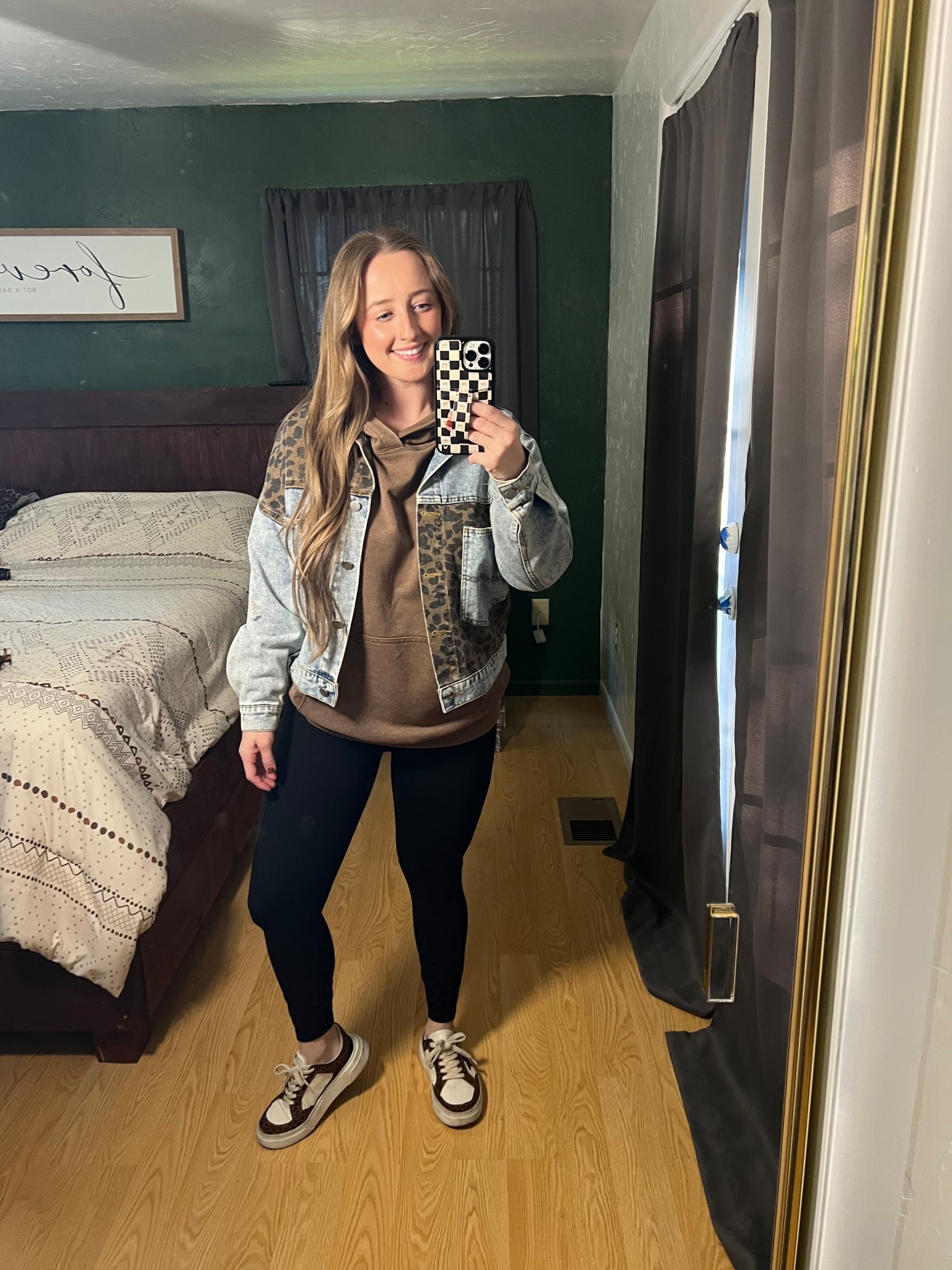 OOTD 🤎

#LTKFindsUnder50 #LTKBeauty #LTKSaleAlert