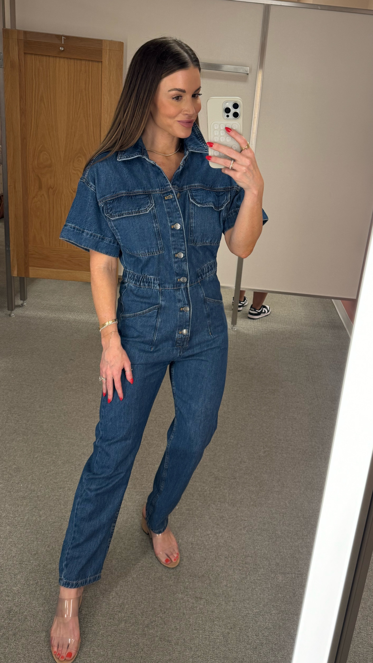 This jumpsuit is perfect! Wearing size small + now on sale 

Nsale, Nordstrom, Nordstrom anniversary sale, denim jumpsuit

#LTKSummerSales #LTKxNSale #LTKSaleAlert