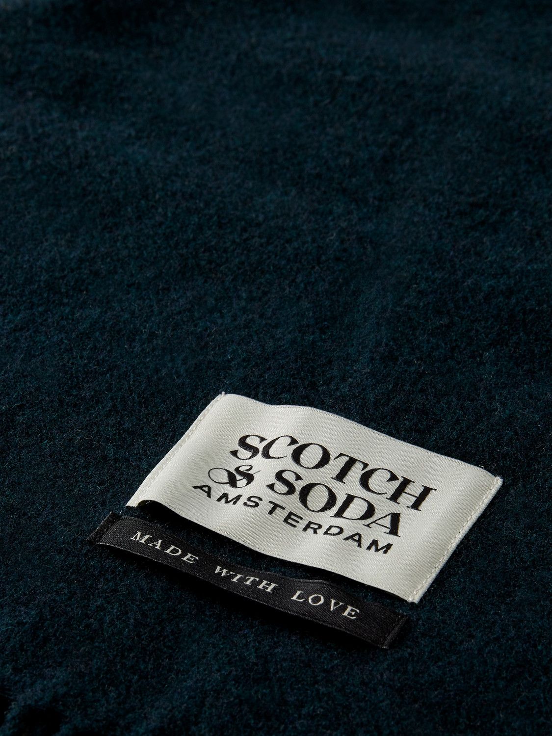 Unisex fringed wool scarf
    
        
        
            | Unisex | Scotch & Soda (US)