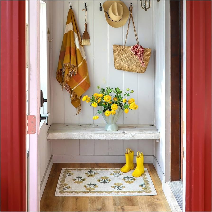 Jenni Yolo Home Louise Scatter Rug - 2' x 3' Yellow Rectangle, Classic Floral with Scalloped Bord... | Amazon (US)