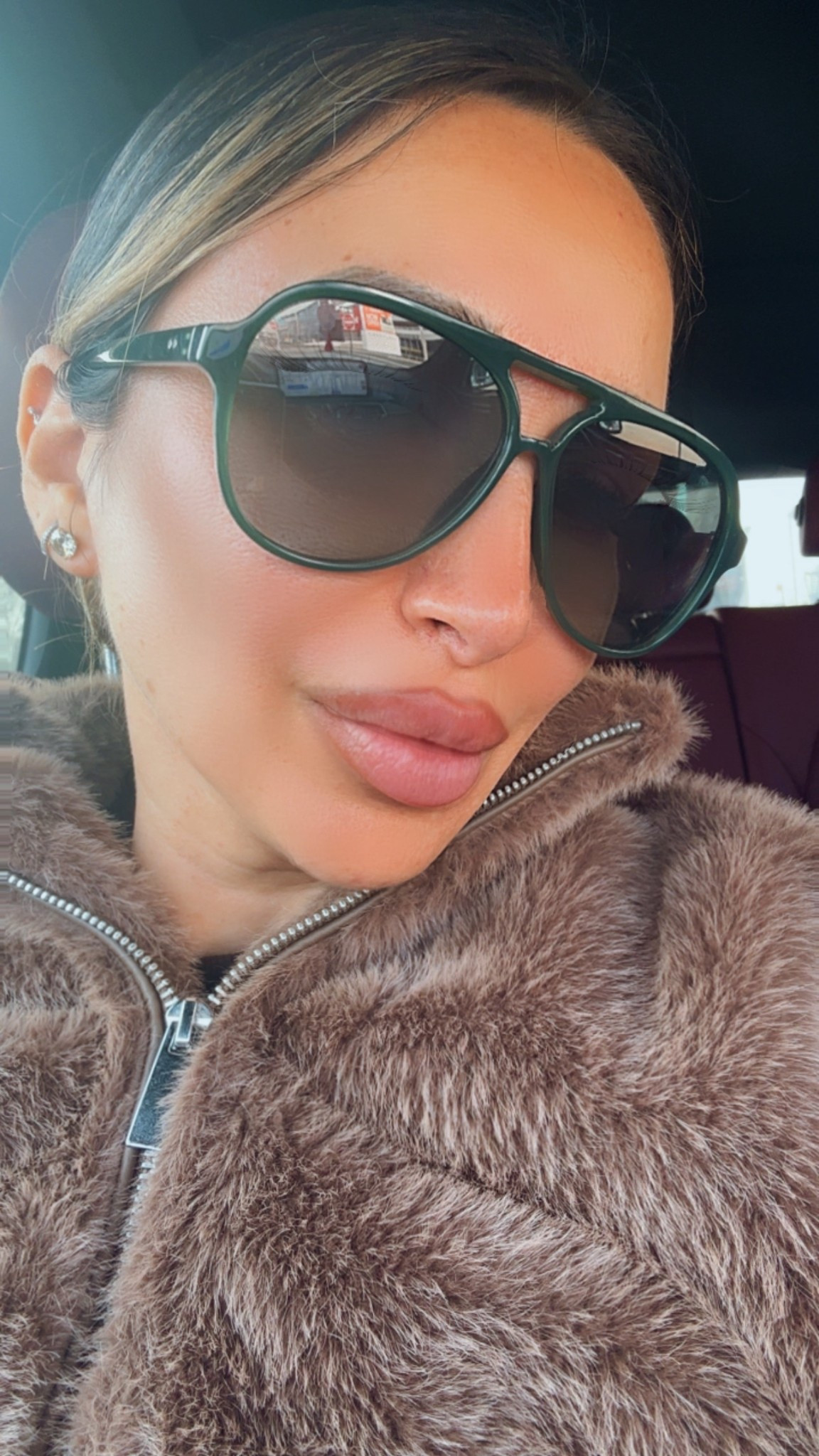 Happy Thursday 🤍
Love these sunnies! $10

#LTKootd #LTKmomlife #LTKgrwm