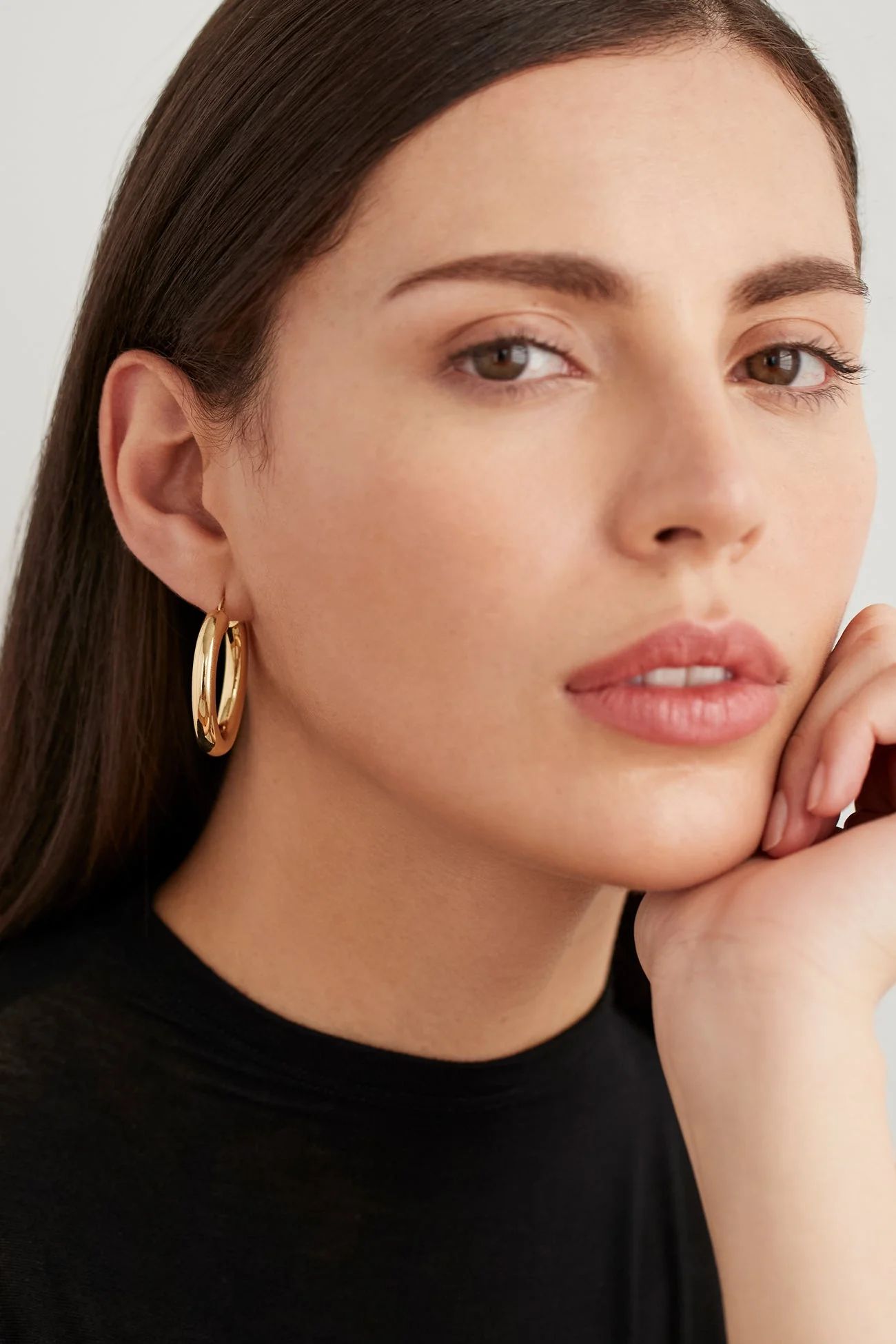 Vanessa Hoop Earrings | Marcella