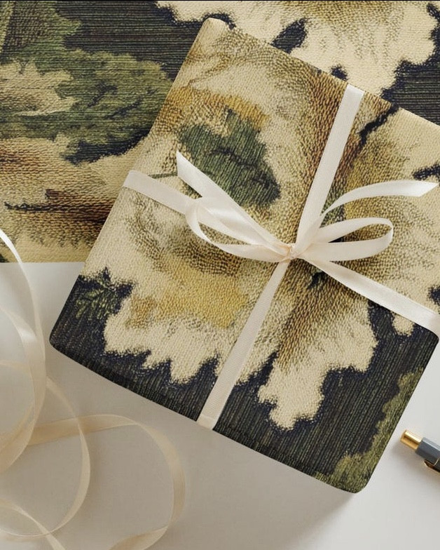 Black, Ivory, and Green for my tree and wrap this year! 

#LTKGiftGuide #LTKHoliday #LTKSeasonal