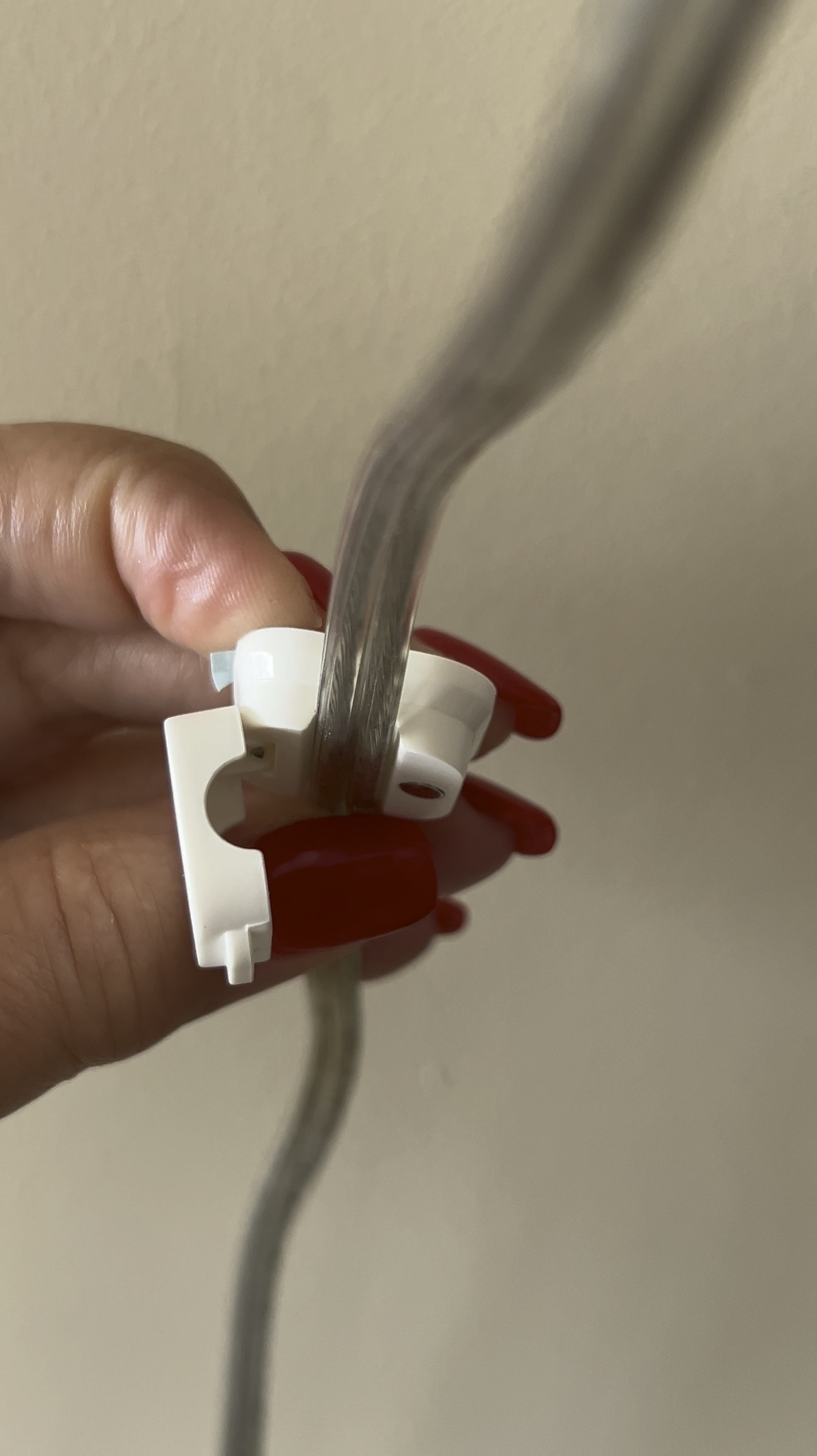 Don’t let your electrical cords and wires ruin your aesthetic! Get these for your lamps, speakers, computers- you name it! 

#LTKHome
