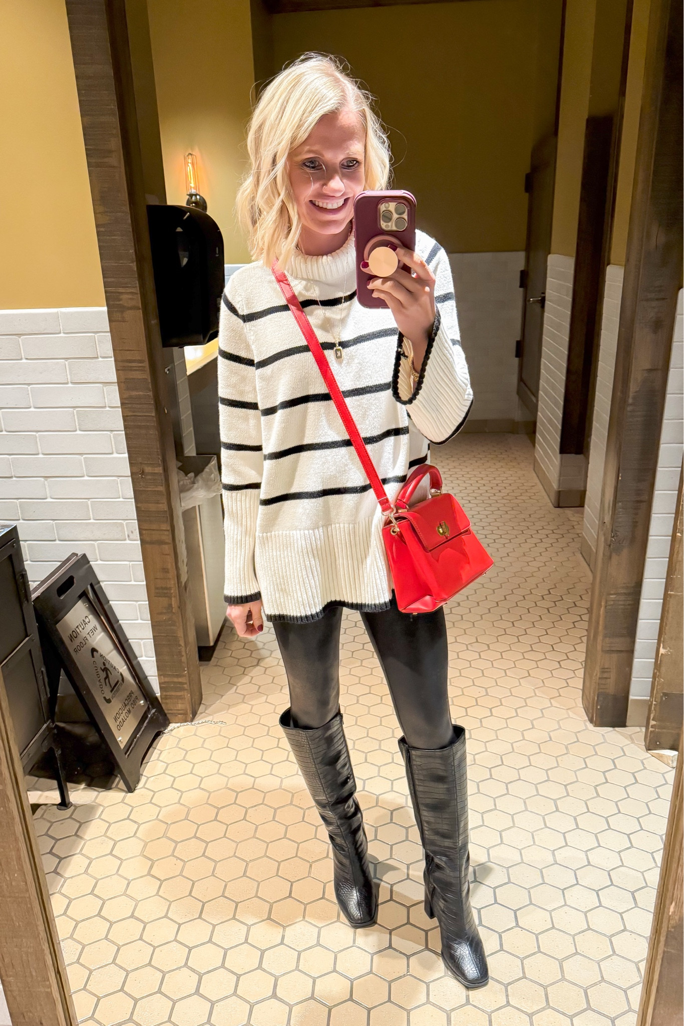 Date night outfit! 
Sweater- small || leggings- small/petite (use code EXTRA10 for an extra 10% off!!) 

#LTKStyleTip #LTKSaleAlert #LTKFindsUnder100