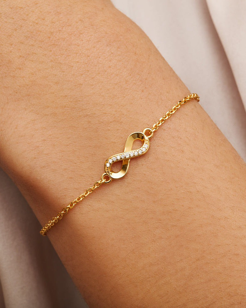 If she loves chic, minimal, and personal… Abbott Lyon is the move 💕 perfect Valentine’s gift 😍#AbbottLyon #ValentinesVibes #GiftsForHer #PersonalizedJewelry #MinimalStyle #EverydayChic #FashionFinds #HerVibe #GiftGuideUSA 💖✨

#LTKValentine #LTKstorytime #LTKSeasonal