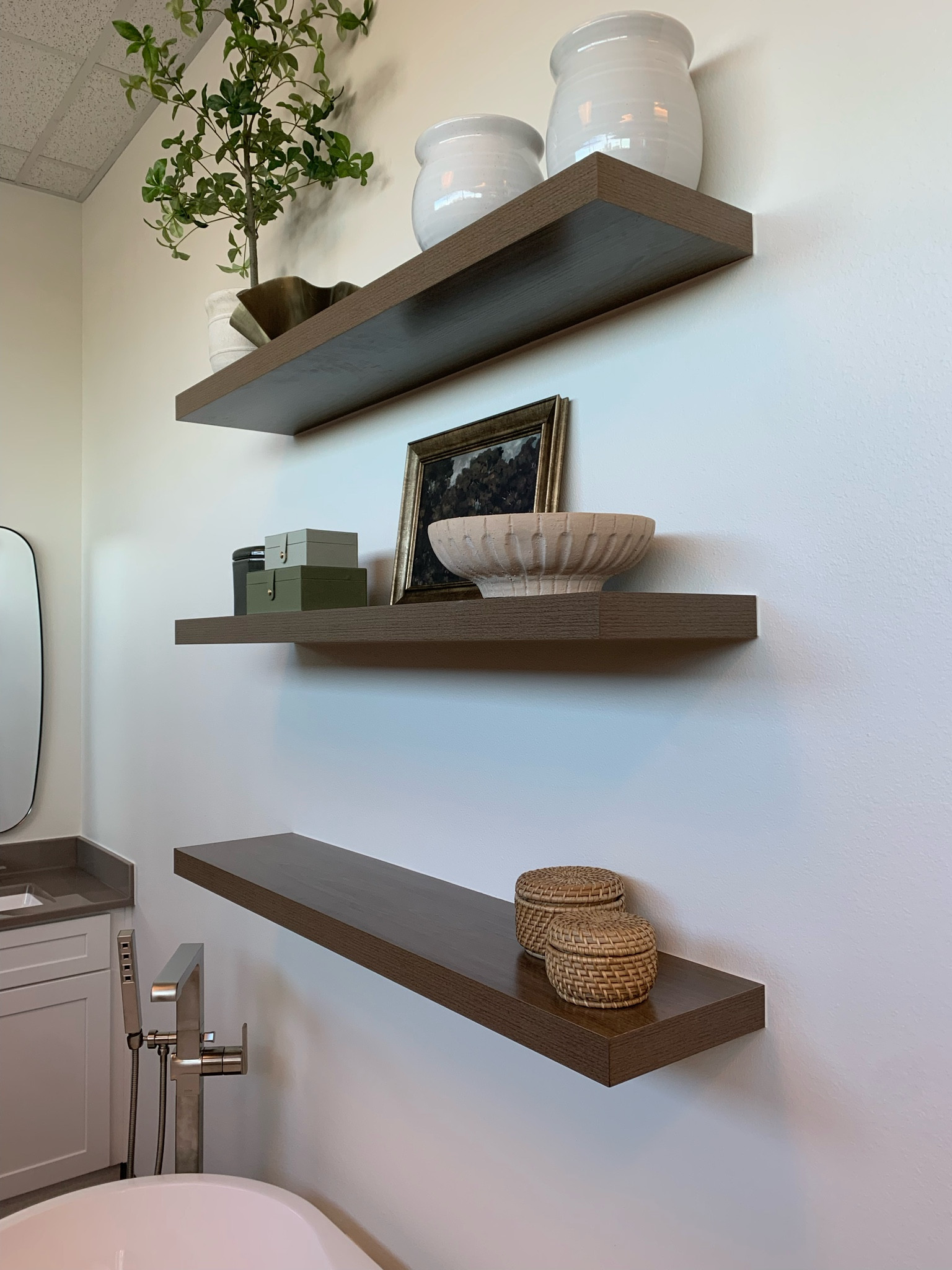 Floating shelves 

These floating shelves were installed in the showroom today. Amazing price, color and quality!!!

#LTKfindsunder50 #LTKfindsunder100 #LTKhome