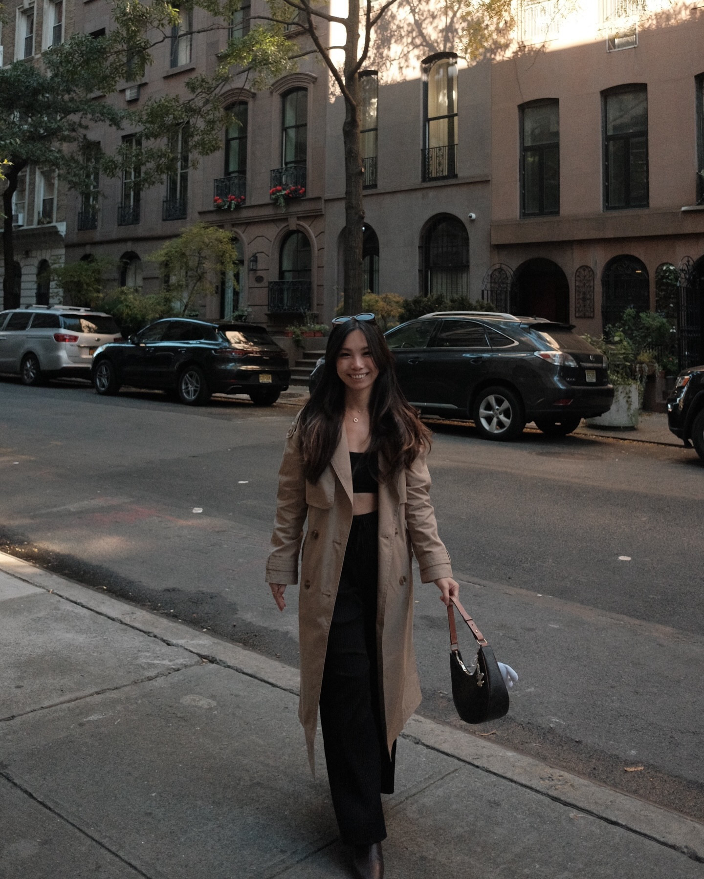 // trench coat season >> 🤎

#ootd #styleinspo #petitefashion #petiteoutfit #trenchcoat