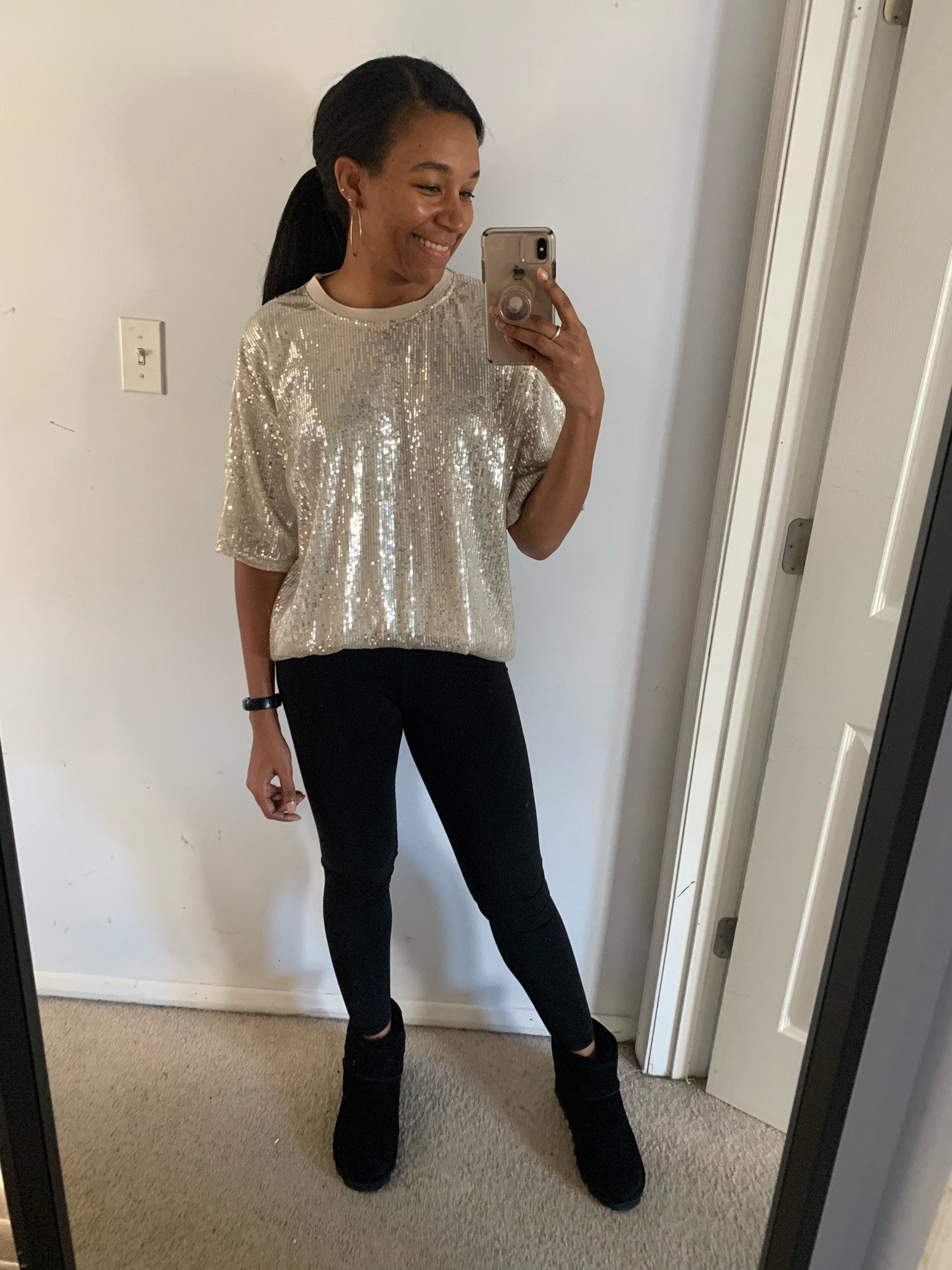 This is a realistic stay at home NYE Outfit! 

Leggings and a sequins shirt with slippers! 


#LTKunder50 #LTKSeasonal #LTKHoliday