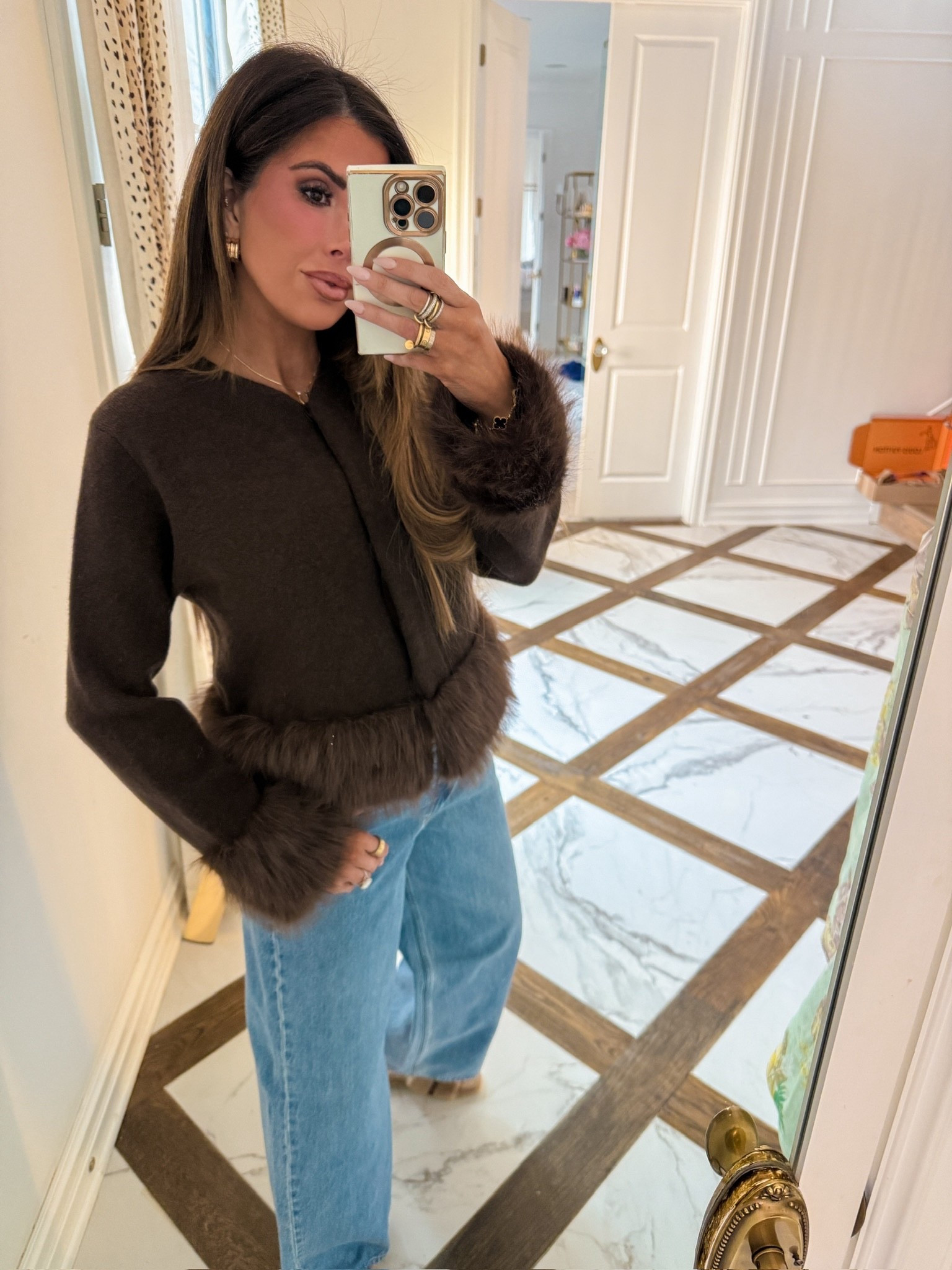 Wearing a size large in this cardigan and size 28 in low rise jeans! 

Brown cardigan, Low rise jeans, Abercrombie jeans, Chocolate Brown Cardigan, Winter Fashion, Winter finds, Emily Ann Gemma

#LTKdayinmylife #LTKootd #LTKmomlife