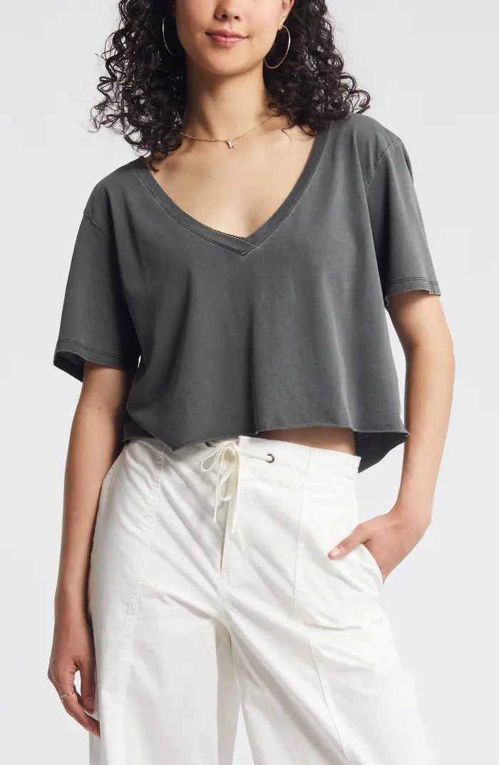Washed V-Neck Crop T-Shirt | Nordstrom
