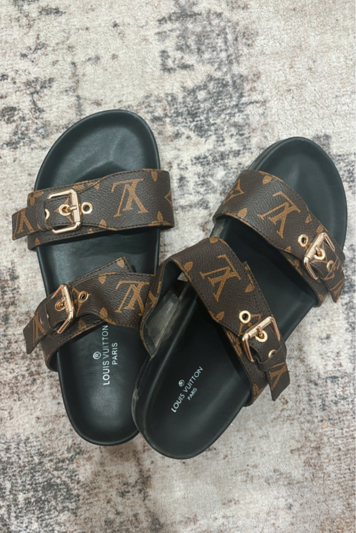 Color: &-1

#LTKshoecrush