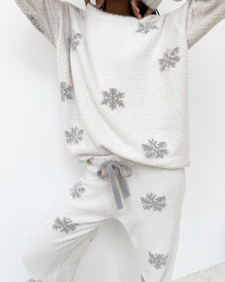 Snow Flake Fuzzy Sweater PJ Set | Splendid