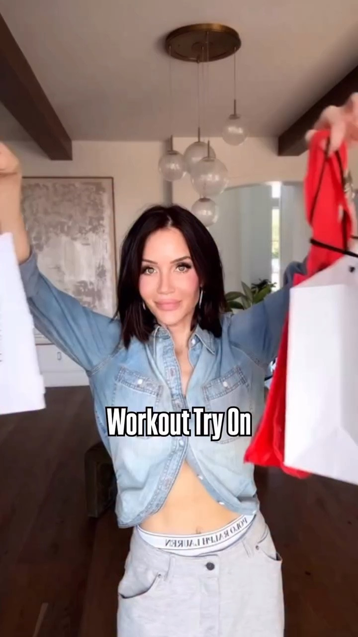 Gave my activewear a little upgrade and rounding up the pieces actually worth it!
Sizing:
1st Look Leopard top are in a 4 and bottoms in a 2 jacket in a S
2nd Look stripe top in an XS brown bottoms in a 2
3rd Look Pale blue layered sports bra in a S
4th Look Long sleeve brown and blue top in an XS
5th Look Knotted top in an XS, black leggings in a 2
6th Look XS Beige bra and Shrug, Plum V waist leggings in an XS#LTKSpringSale 

#LTKdayinmylife #LTKootd #LTKselfcare