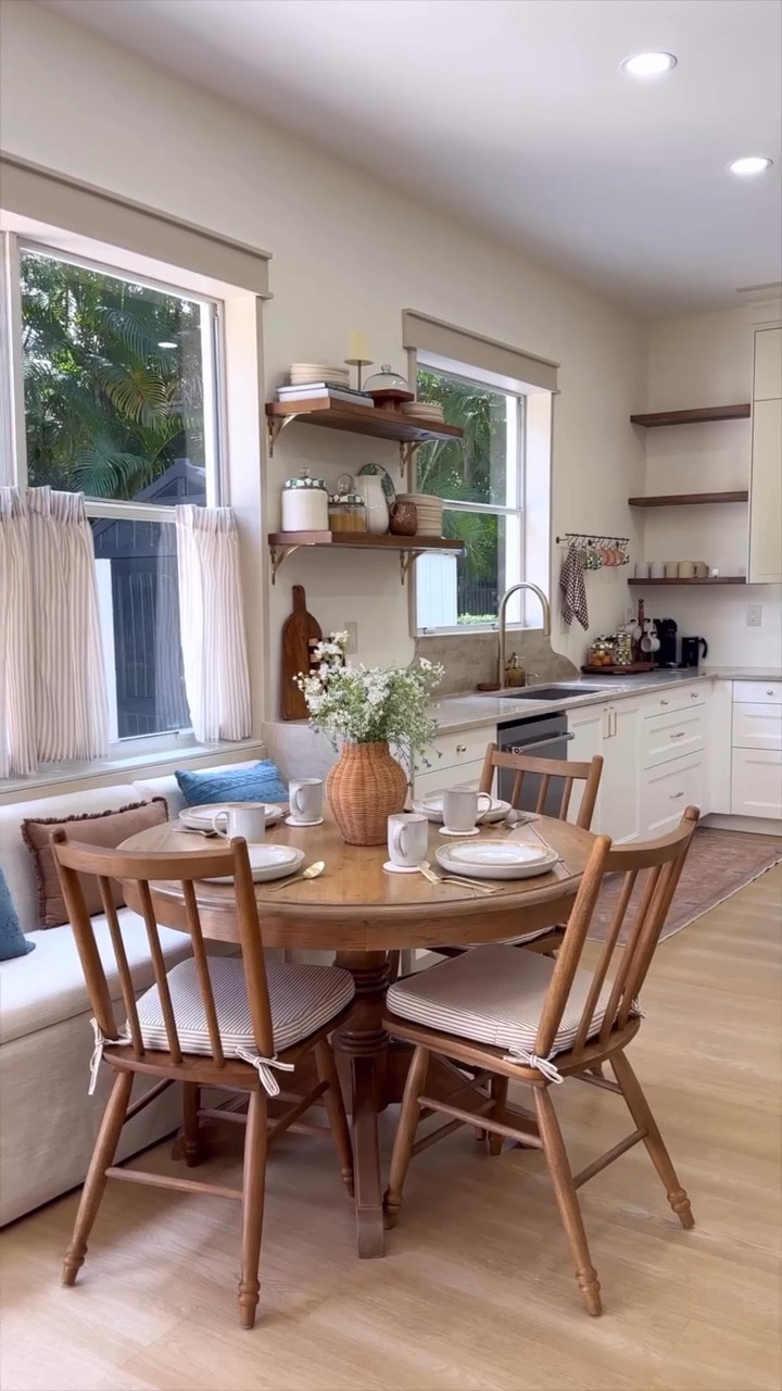 I finally have the breakfast nook I’ve always wanted🥹✨

The café curtains, vintage table and the most beautiful upholstered banquet benches from Castlery made this a cozy corner straight out of my Pinterest board! These benches also have hidden storage and removable fabric for easy cleaning, making these seats not only pretty but practical too🥰 

breakfast nook, living room, kitchen decor, coastal cottage 

#LTKStyleTip #LTKHome #LTKFamily