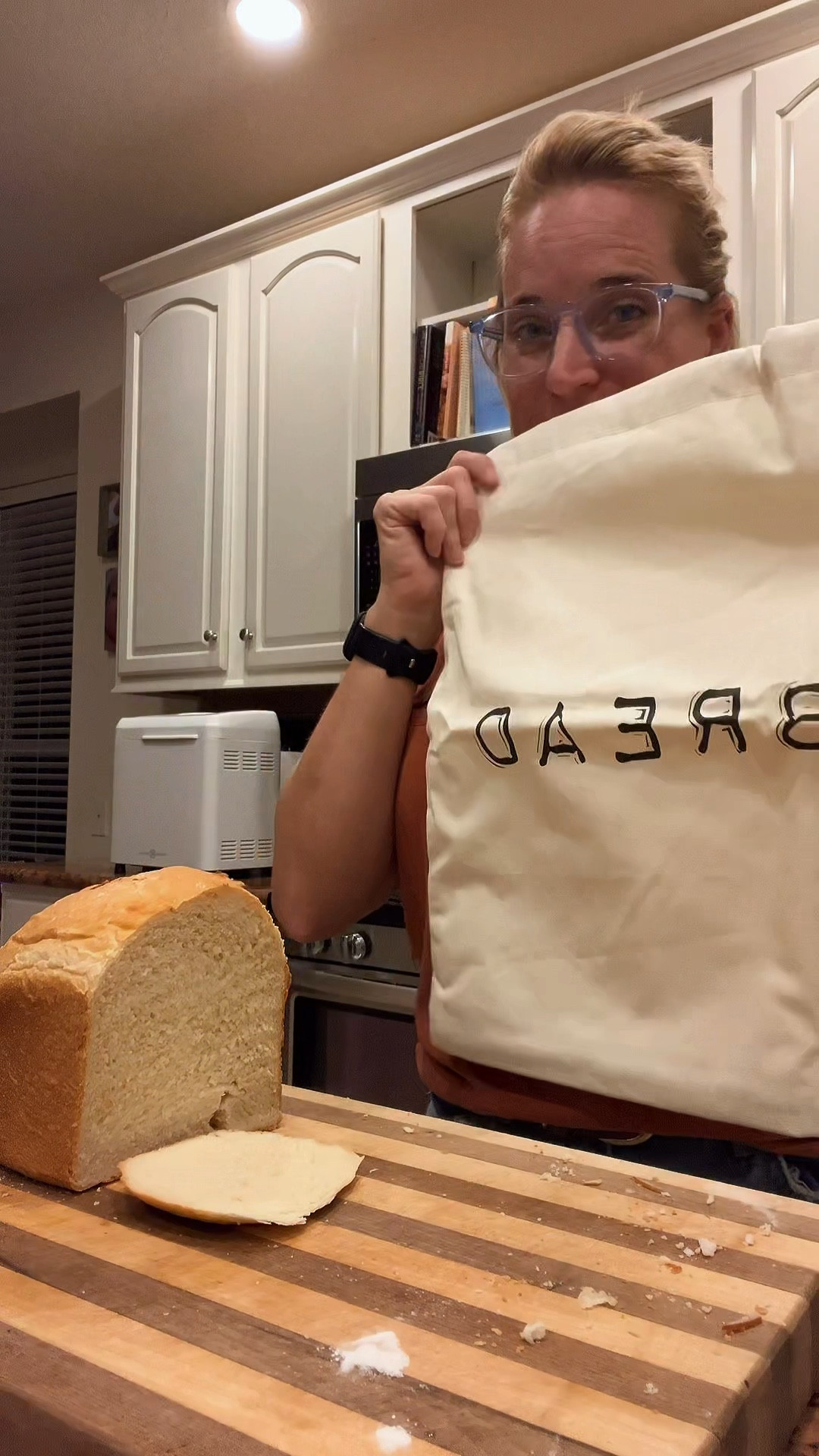 Freshly baked and sustainably stored 🍞🌿
These Leafico reusable bread bags are my new kitchen essential — made for homemade loaves and baguettes!
Each set includes 2 large drawstring bags + 1 baguette bag, all washable, breathable, and eco-friendly.
A simple swap that keeps your bread fresh and your kitchen a little greener 💚

Shop the set on my LTK — linked for easy eco upgrades! ✨ #LTKhome #LTKkitchen #LTKfinds #LTKmom #LTKunder50 #LTKsustainable #LTKamazonfinds #KitchenEssentials #BreadStorage #EcoFriendlyLiving #ReusableBags #SustainableHome #GreenKitchen #HomemadeBread #BreadMakerRecipes #LTKhomefinds #AmazonHome #EcoConsciousLiving


#LTKHome #LTKFamily #LTKFindsUnder50