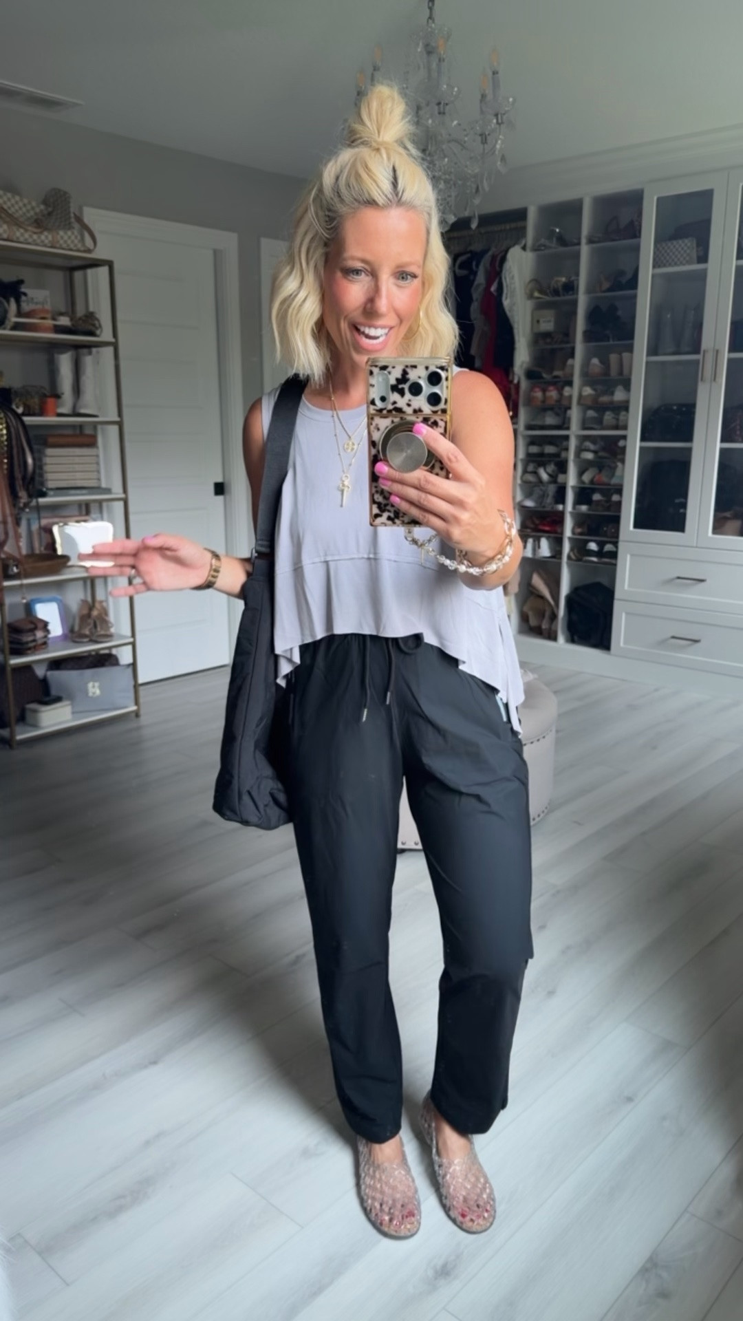 Top medium (cropped version)
Pants small
Shoes TTS

#LTKSaleAlert #LTKootd #LTKmomlife