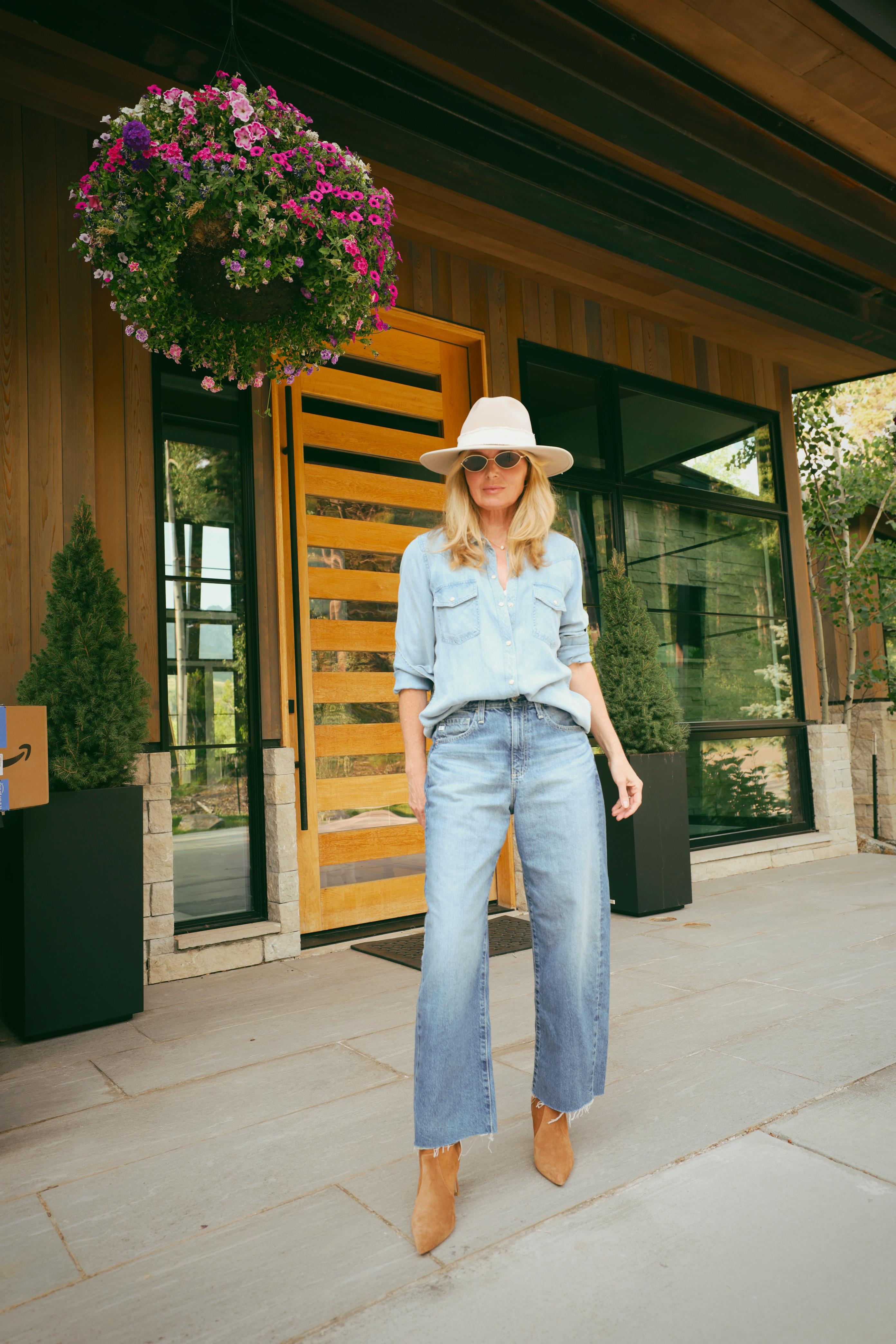 This is what I wear when I want to look pulled together without touching a single trend piece!

Chambray shirt, wide-leg denim, cognac booties, wide-brim hat. Every piece here is a classic, nothing trendy, which is exactly why it works no matter what year it is. True to size on the shirt and jean.

#LTKgrwm #LTKOver40 #LTKSaleAlert