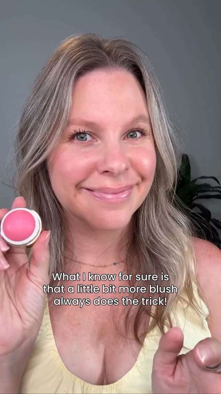 When I feel like my makeup is just looking blah, adding a little bit more blush always does the trick! Like if you agree and follow for more easy makeup ☺️ Using @merit cream blush shades ￼Stockholm.. What’s your favorite blush right now?

#makeupformatureskin #blushlover #everydaymakeup

#LTKOver40 #LTKBeauty #LTKgrwm