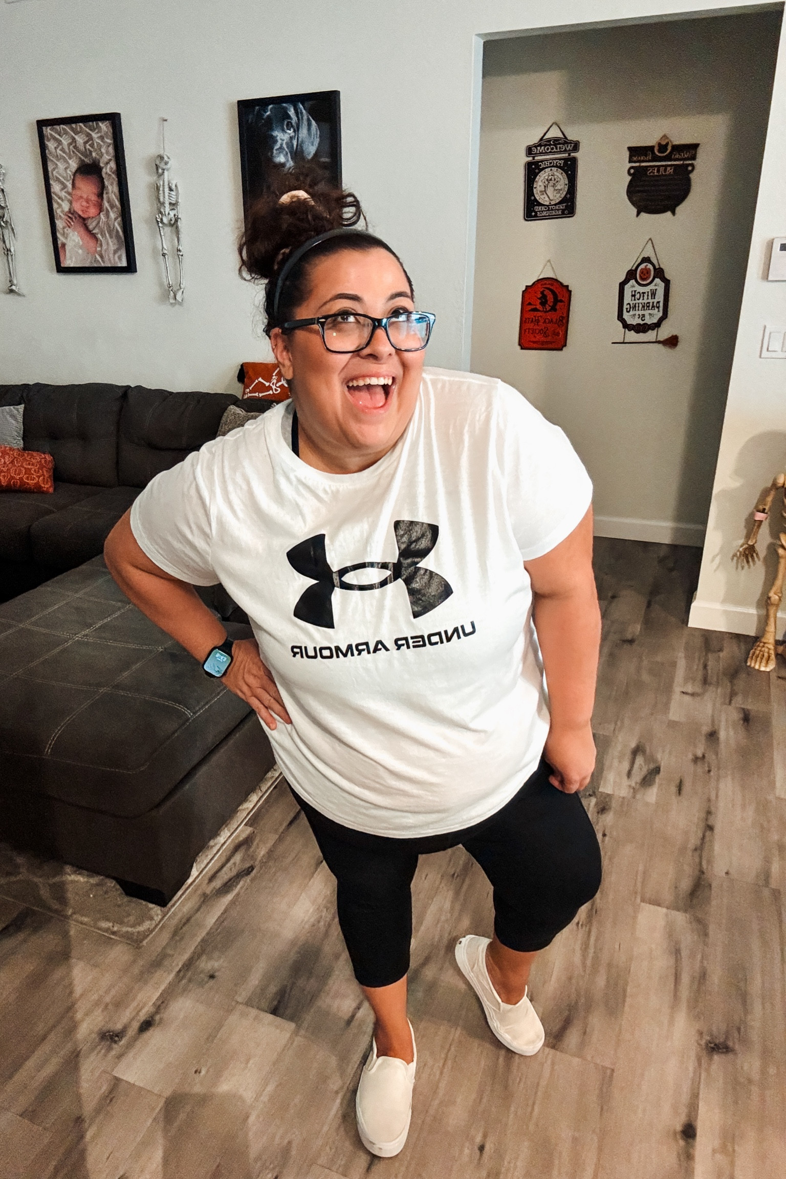 SAHM all day gym outfit 💋

#momlook #sahmlook #plussizestyle #plussize #underarmour 

#LTKPlusSize