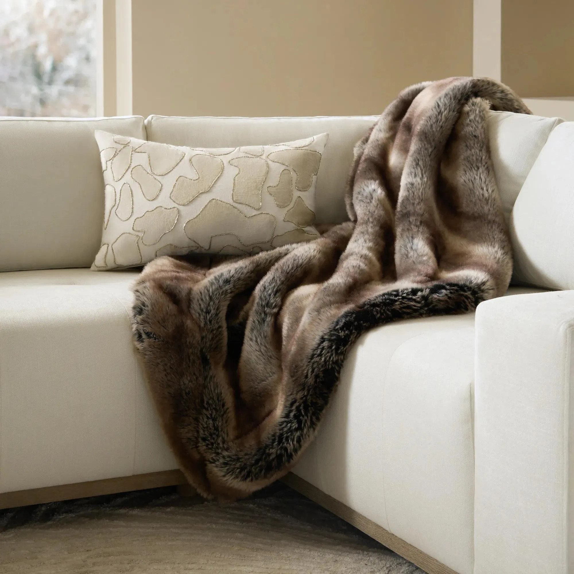 Wylder Lumbar 14" x 22" - Beige | Z Gallerie