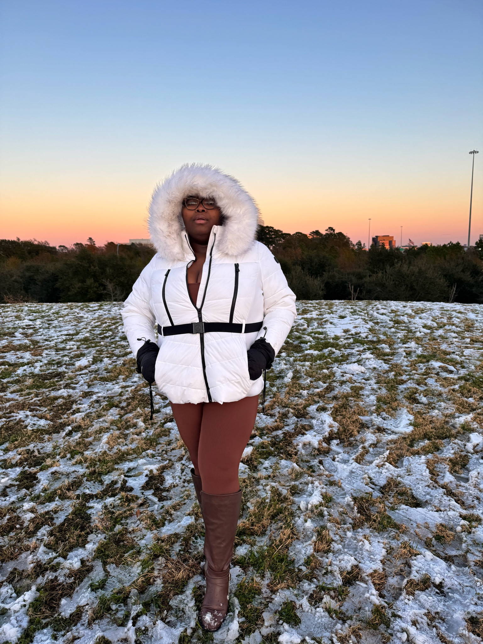 Winter sales? 

#LTKFindsUnder50 #LTKSeasonal #LTKPlusSize